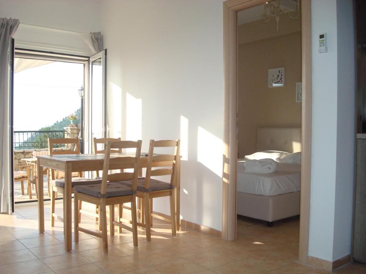Merlot Village Rental Properties Karia  Exterior photo
