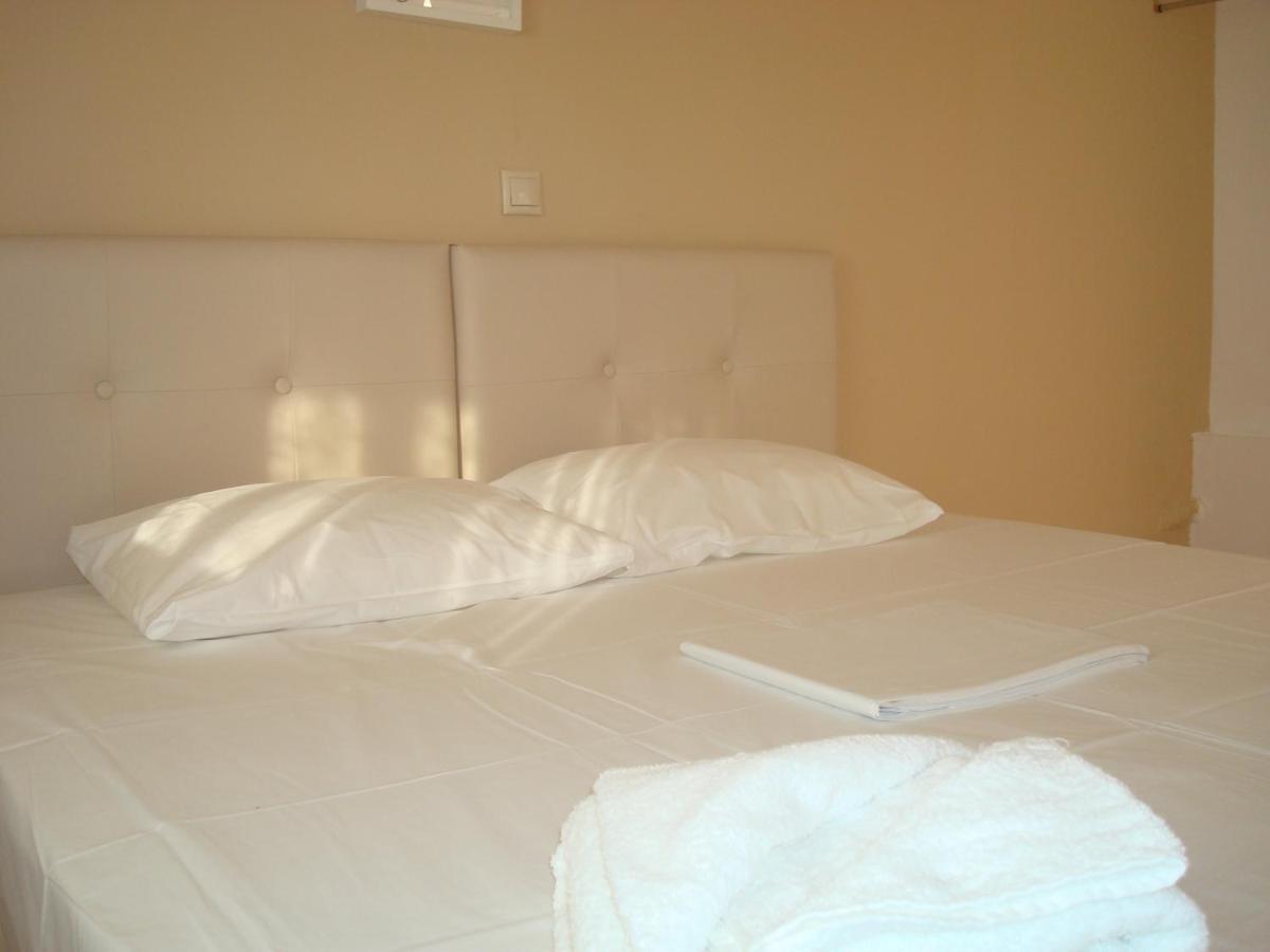 Merlot Village Rental Properties Karia  Exterior photo