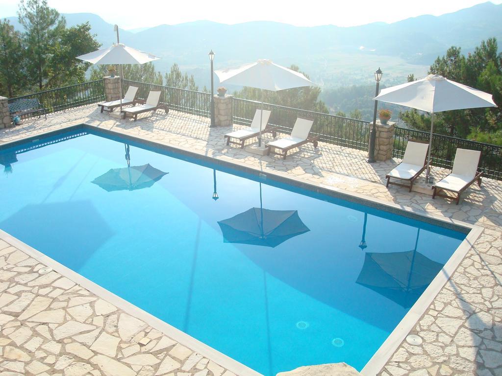 Merlot Village Rental Properties Karia  Exterior photo